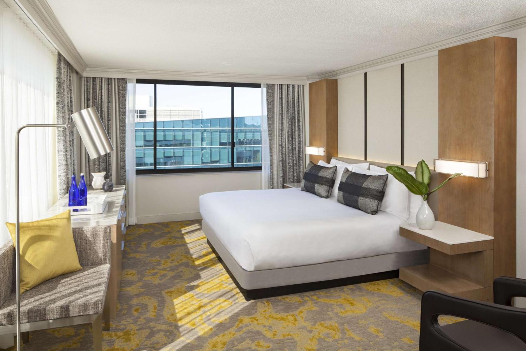 Deluxe King Room,1275743521:JPEG