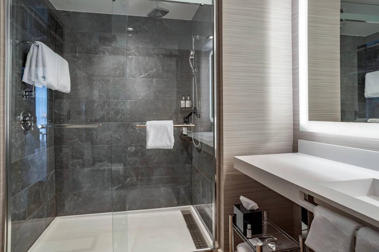 King Room Hearing Accessible