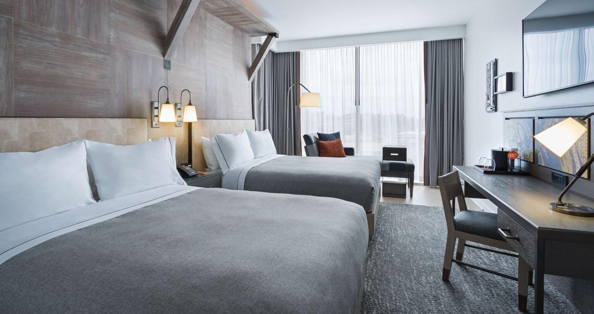 Queen Room Two Queen Beds River View