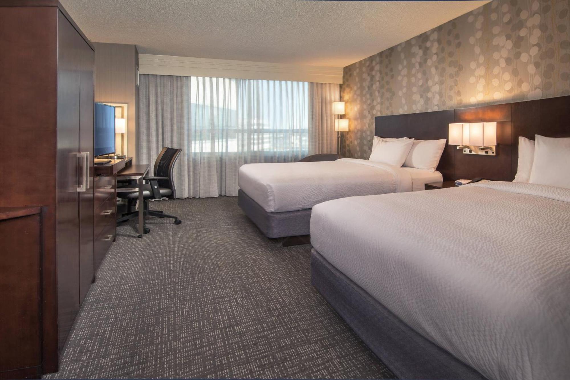 Queen Room Two Queen Beds