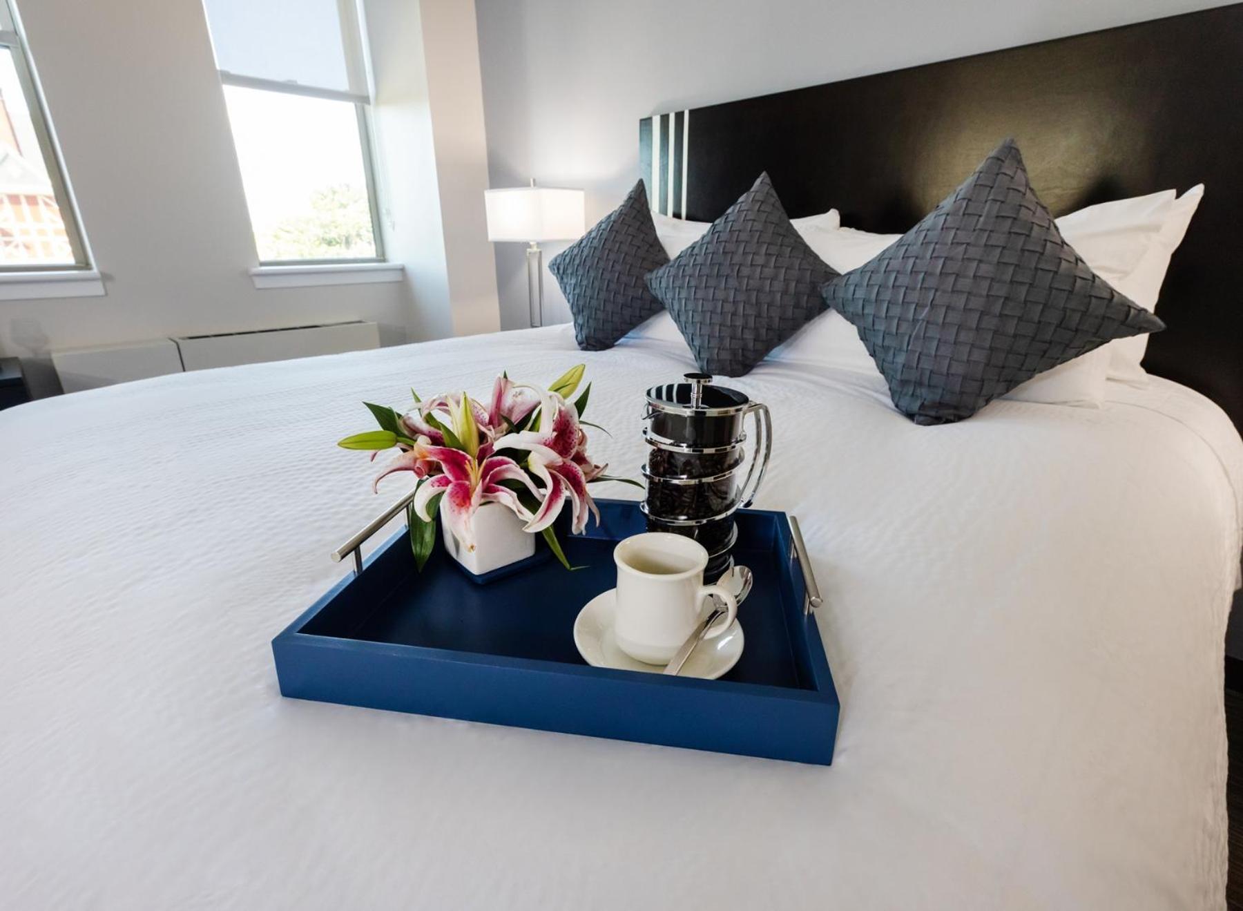 Executive Queen Room