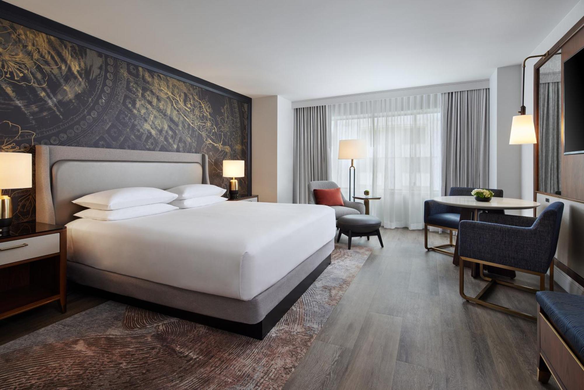 King Room,1639573913:JPEG