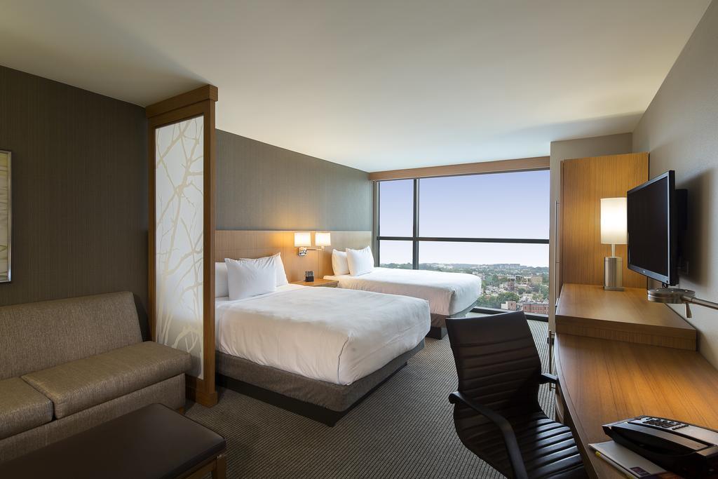 Queen Room Two Queen Beds Sofa Bed High Floor