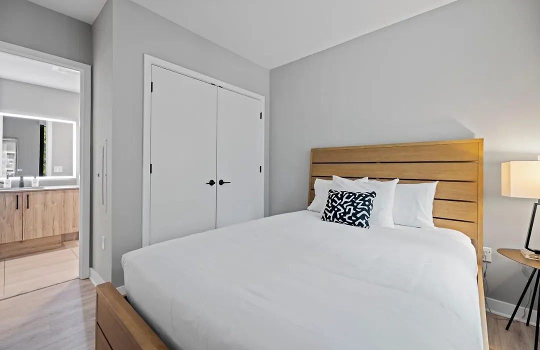 Coda On Half, A Placemakr Experience - Navy Yard-1