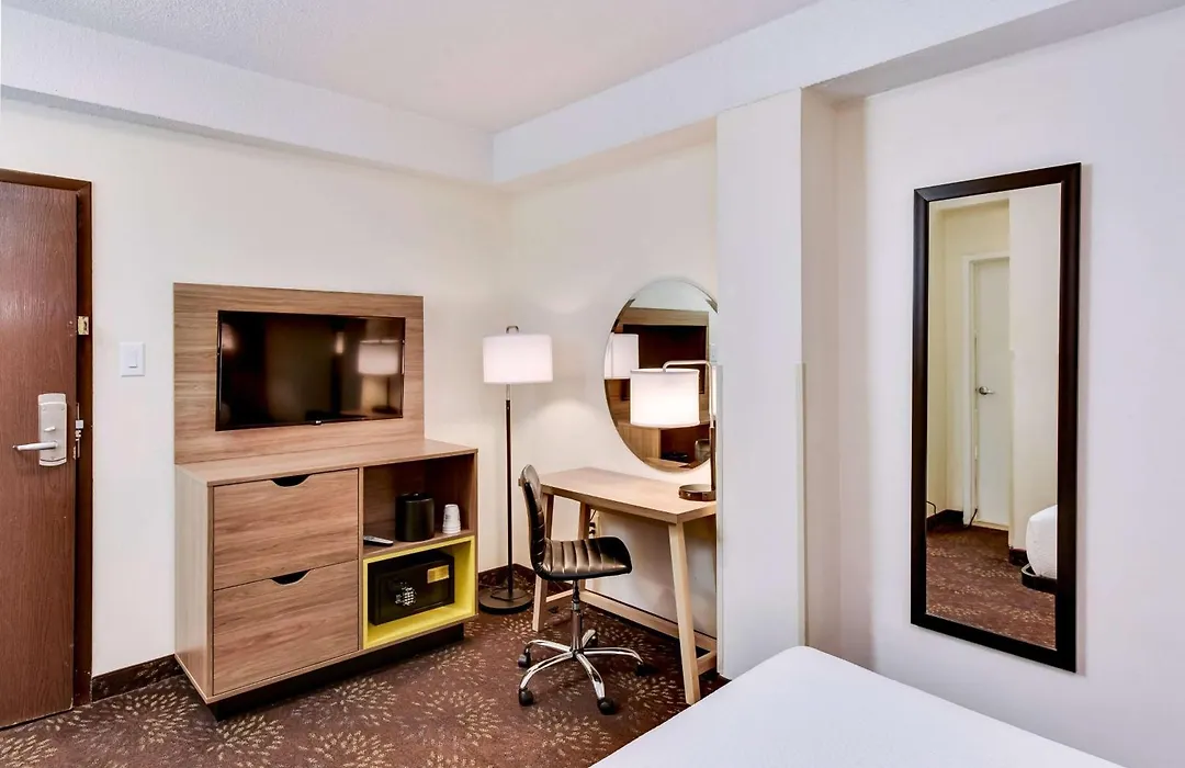 Days Inn By Wyndham Washington Dc/Connecticut Avenue-1