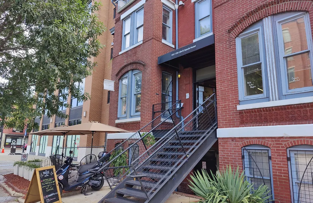 U Street Capsule Hostel-1