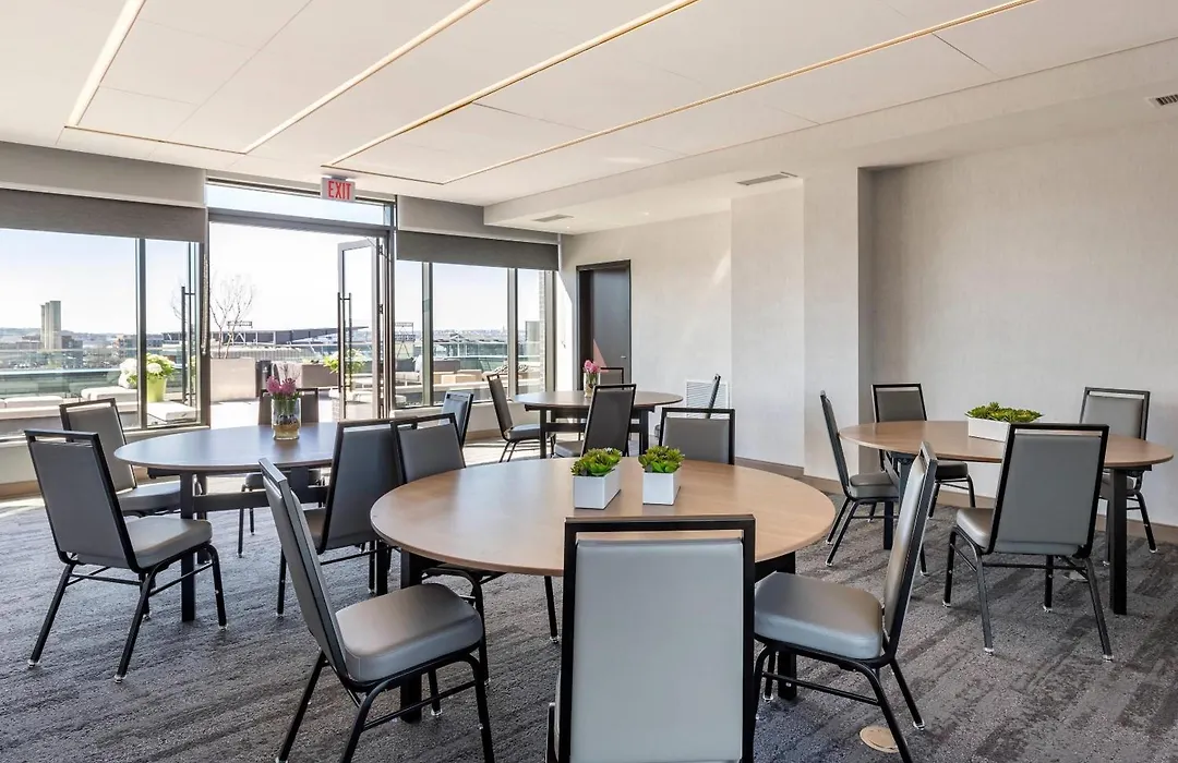 Cambria Hotel Washington Dc Navy Yard Riverfront-1