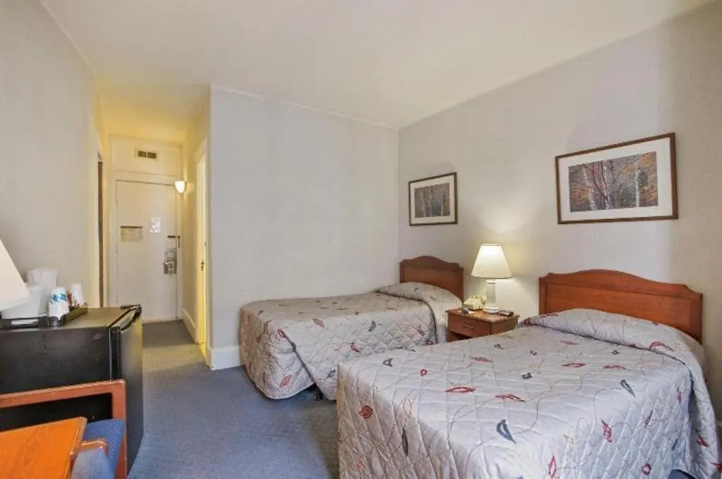 Hotel Harrington-1