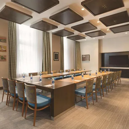 Hampton Inn & Suites Washington, D.C. - Navy Yard-3