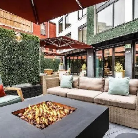 Avenue Suites Georgetown-3