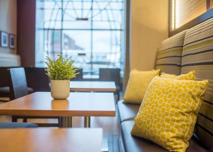 Hampton Inn & Suites Washington, D.C. - Navy Yard