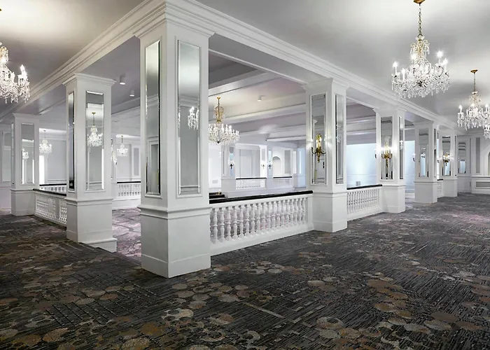 The Mayflower Hotel, Autograph Collection Washington