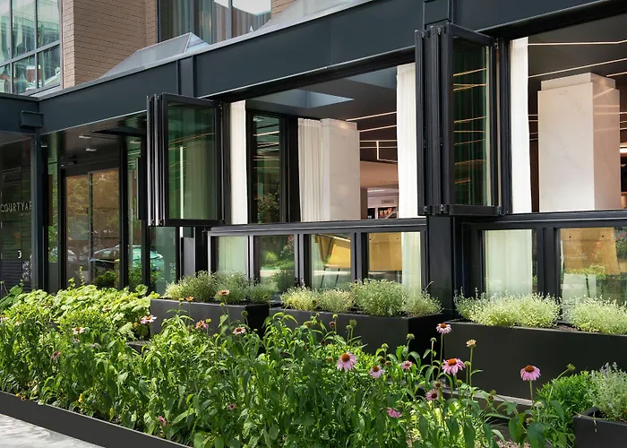 Courtyard By Marriott Washington, Dc Dupont Circle Hotel