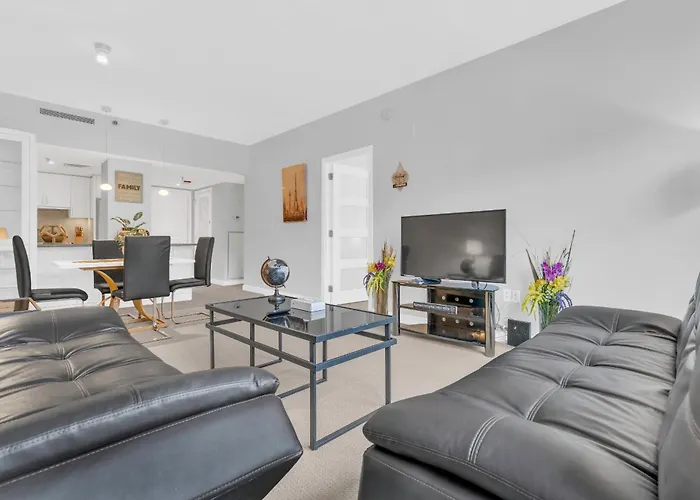 Heaven On Washington Fully Furnished Apartments